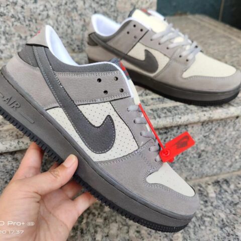 Nike Dunk SB Low