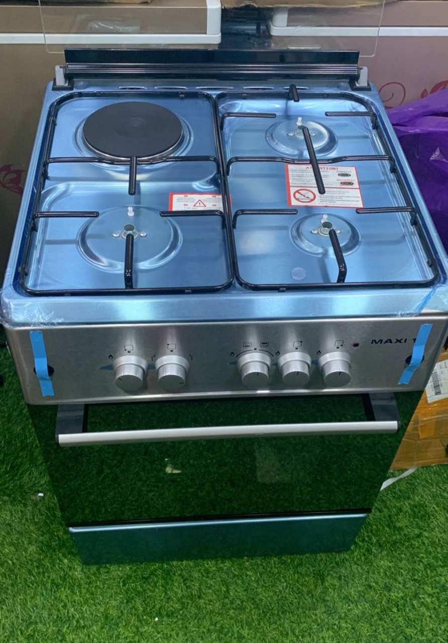 maxi standing gas cooker