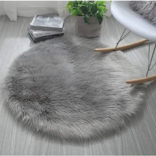 ROUND SHAPE FUR RUG