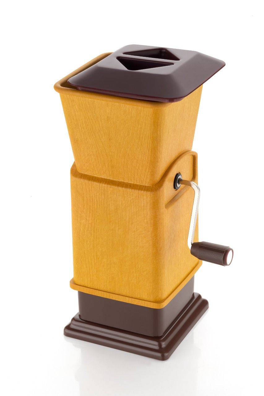 Plastic Chilly And Dry Fruit Cutter/manual Grinder